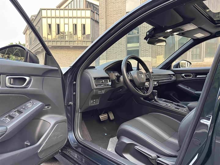 Фото 5 - Honda Civic