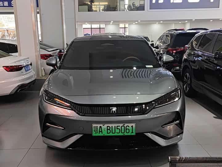 Фото 2 - BYD Song L