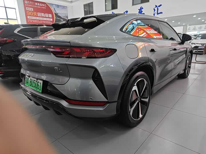 Фото 4 - BYD Song L