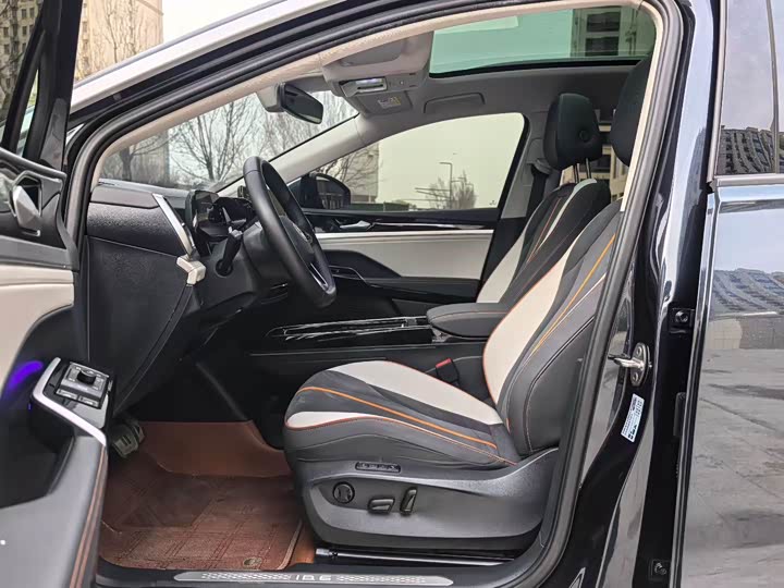 Фото 5 - Volkswagen ID.6 Crozz