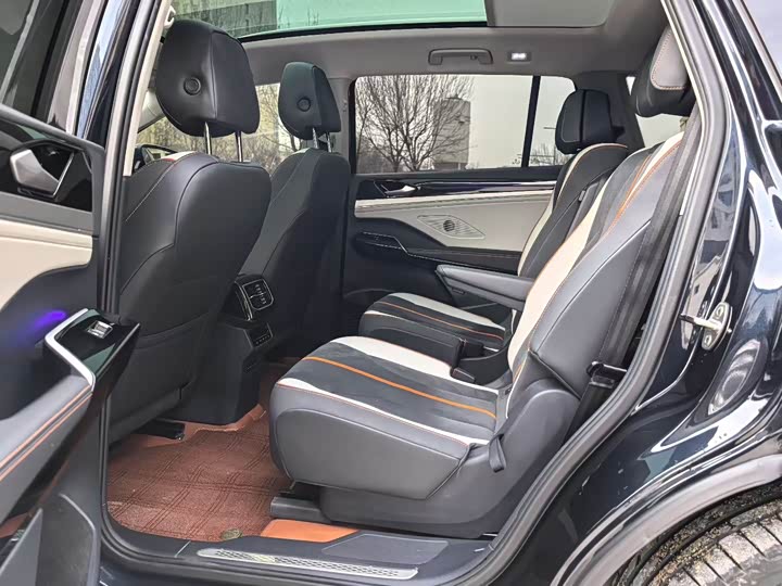 Фото 6 - Volkswagen ID.6 Crozz