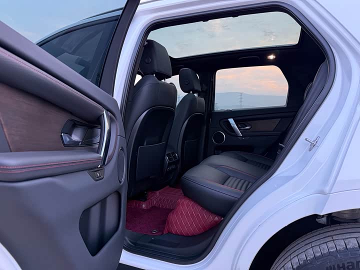 Фото 8 - Land Rover Discovery Sport