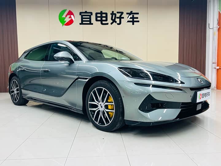 Фото 3 - Denza Z9GT