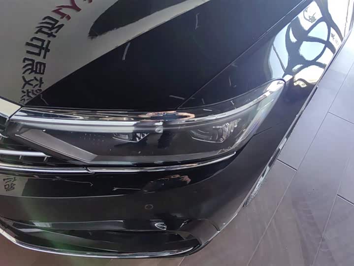 Фото 5 - Volkswagen Magotan