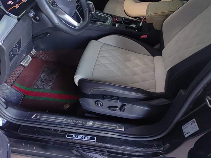 Фото 9 - Volkswagen Magotan