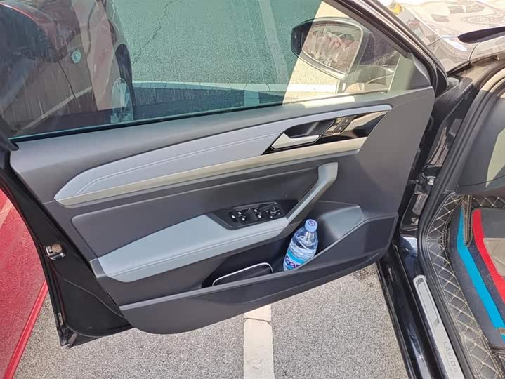 Фото 7 - Volkswagen Lavida