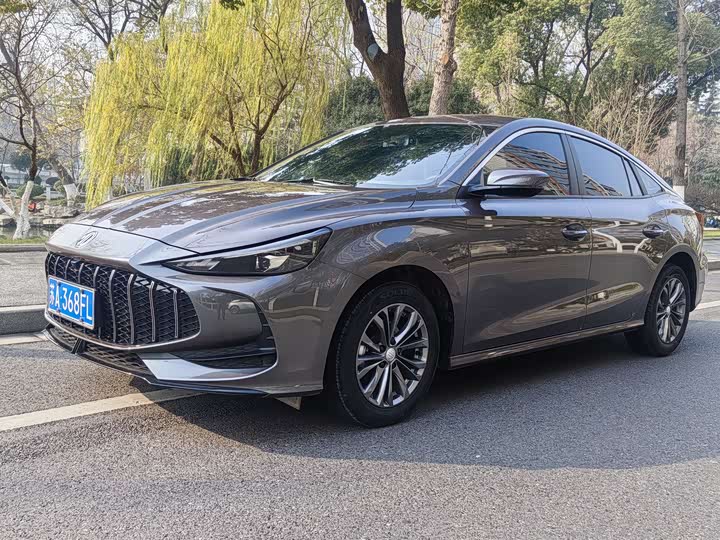 Фото 1 - MG Motor 5