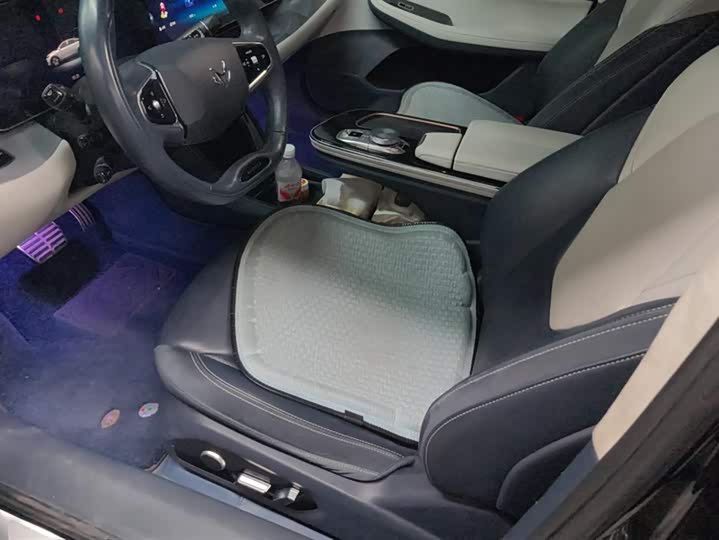 Фото 9 - BAIC Arcfox Alpha S