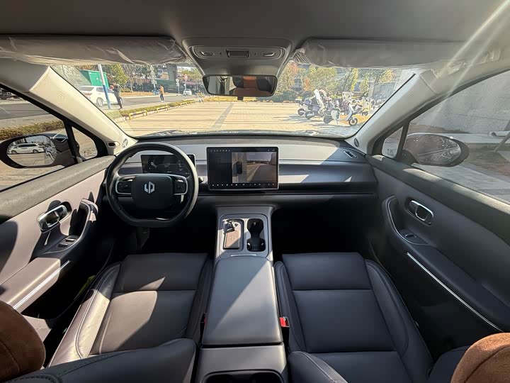 Фото 6 - Leapmotor C10