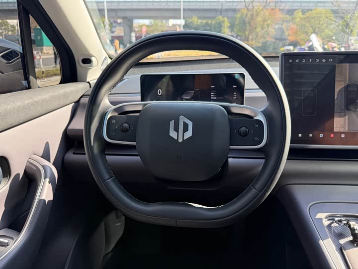 Фото 7 - Leapmotor C10