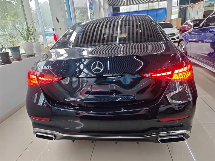 Фото 6 - Mercedes-Benz C-Class