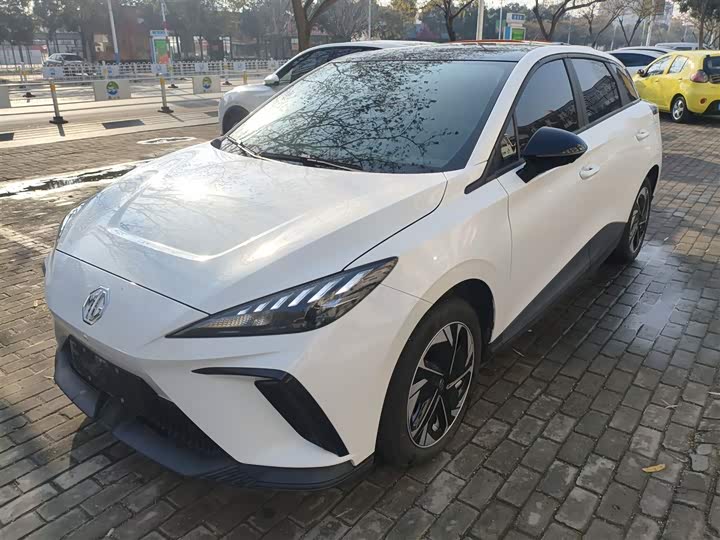 Фото 2 - MG Motor 4 EV