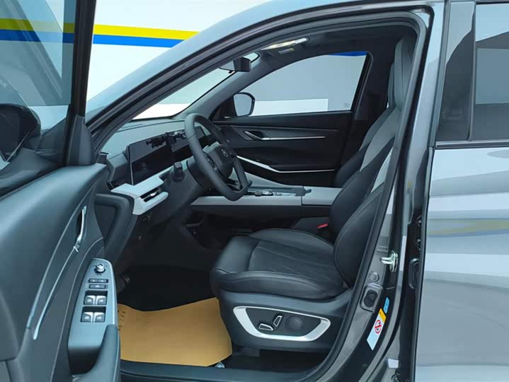 Фото 9 - Changan CS75 Plus