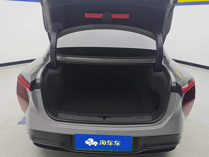 Фото 4 - Hongqi EH7