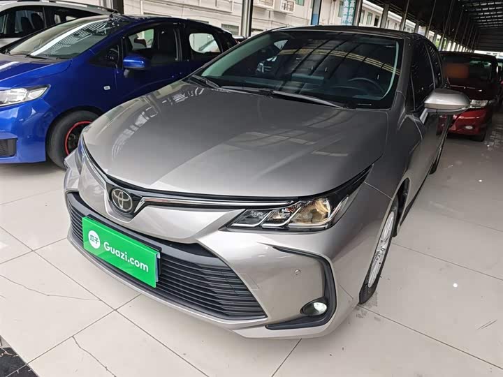 Фото 1 - Toyota Corolla