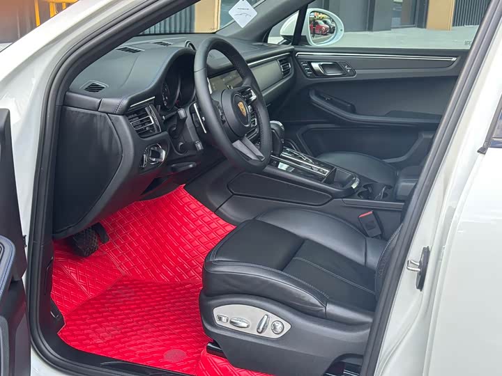 Фото 7 - Porsche Macan