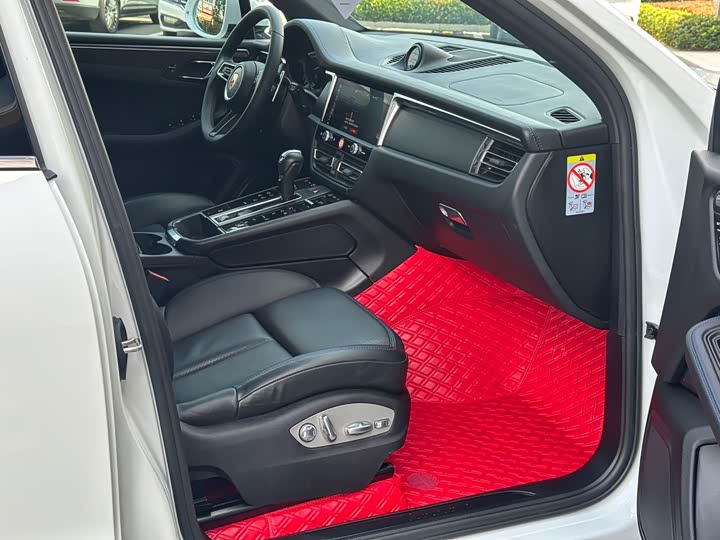 Фото 9 - Porsche Macan