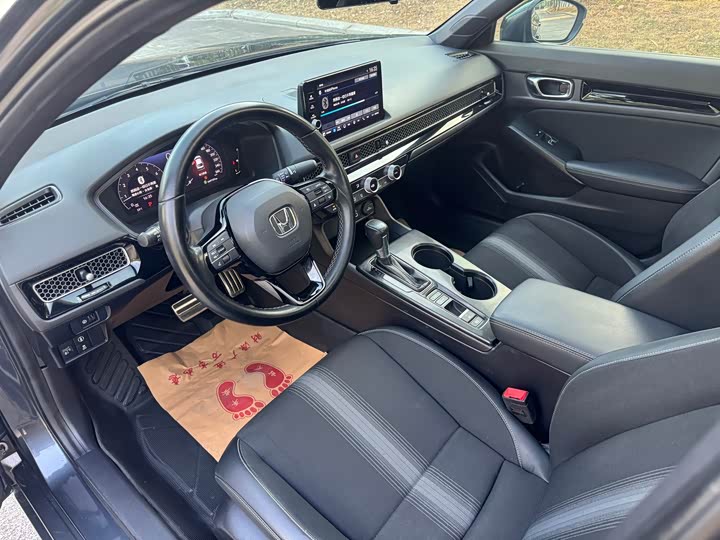 Фото 7 - Honda Civic