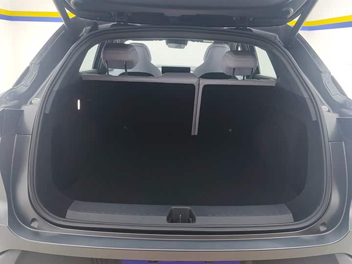 Фото 4 - BAIC Arcfox Alpha T5