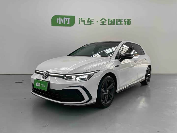 Фото 1 - Volkswagen Golf