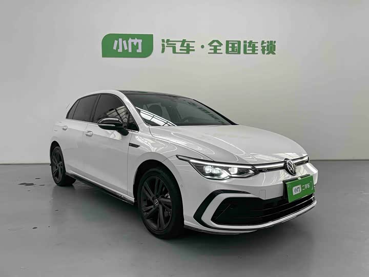 Фото 2 - Volkswagen Golf