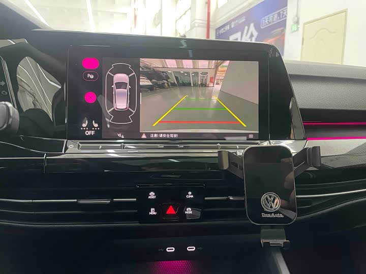 Фото 8 - Volkswagen Golf