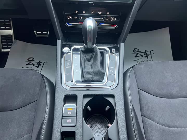 Фото 9 - Volkswagen CC