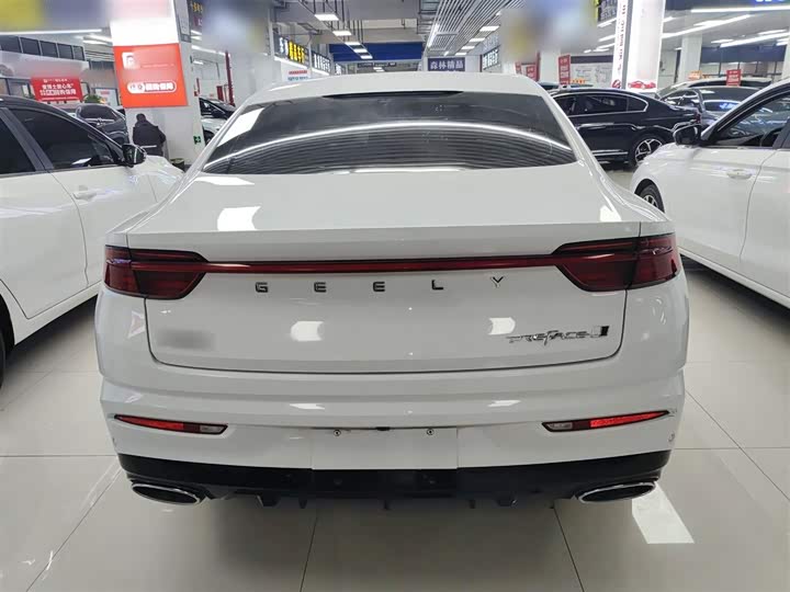 Фото 6 - Geely Preface