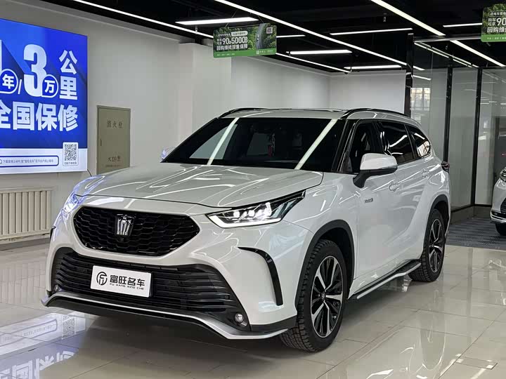 Фото 1 - Toyota Crown Kluger