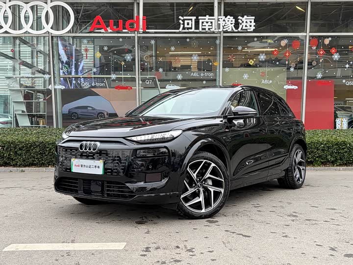 Фото 1 - Audi Q6L e-tron