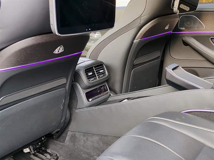 Фото 9 - Mercedes-Benz Maybach GLS