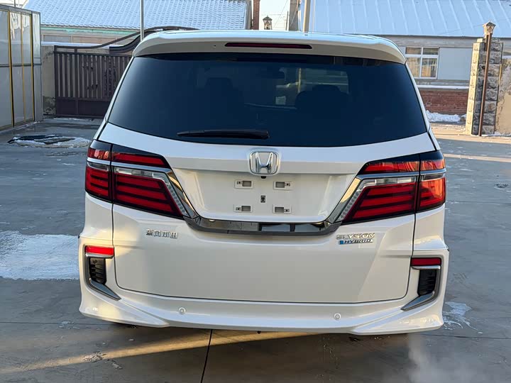 Фото 6 - Honda Elysion