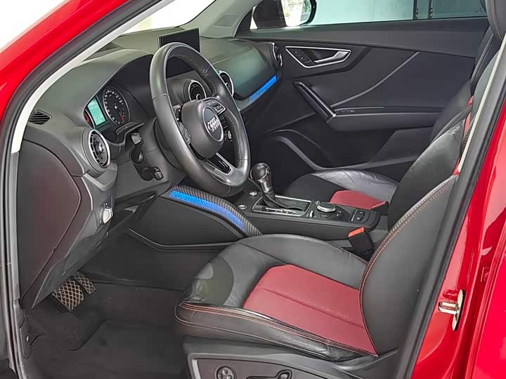 Фото 9 - Audi Q2L