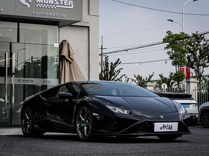 Фото 4 - Lamborghini Huracán