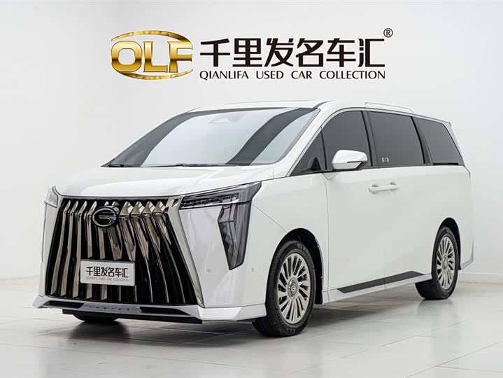 Фото 1 - GAC Trumpchi M8