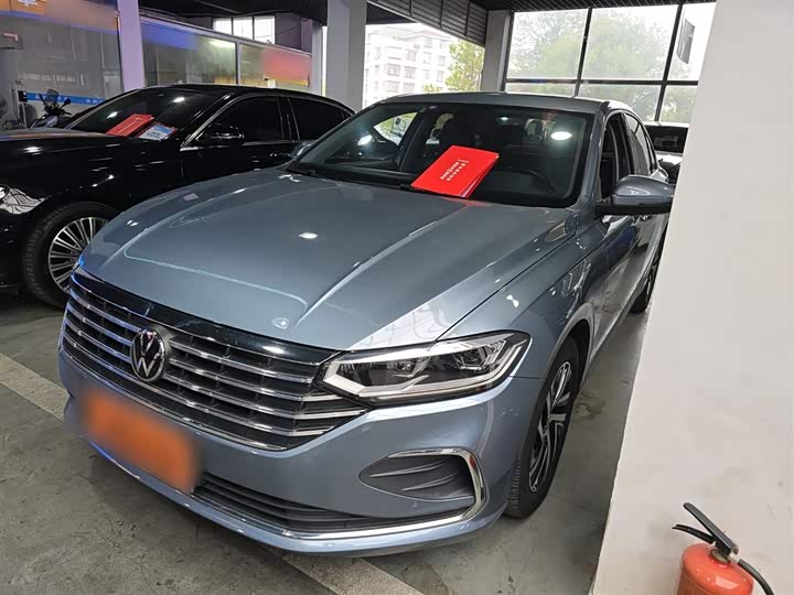 Фото 2 - Volkswagen Lavida