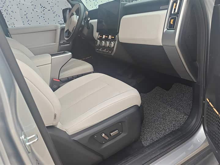 Фото 8 - Chery iCar V23