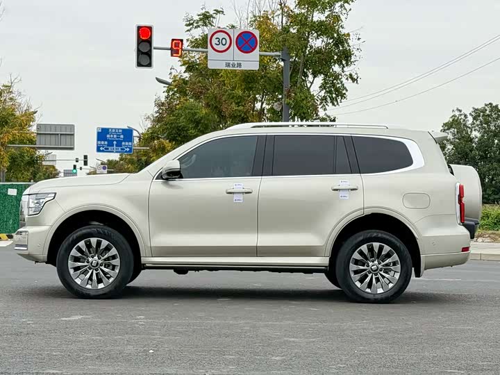 Фото 6 - Tank 500