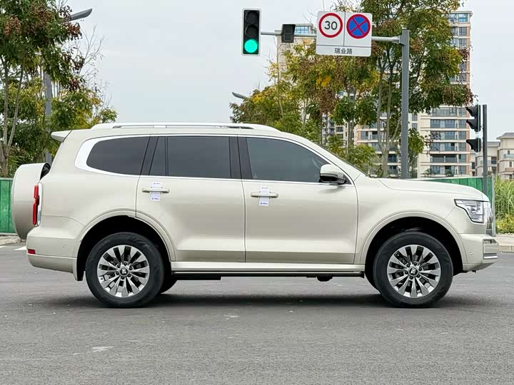 Фото 8 - Tank 500