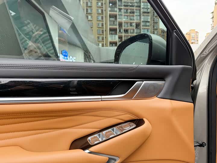 Фото 9 - Tank 500