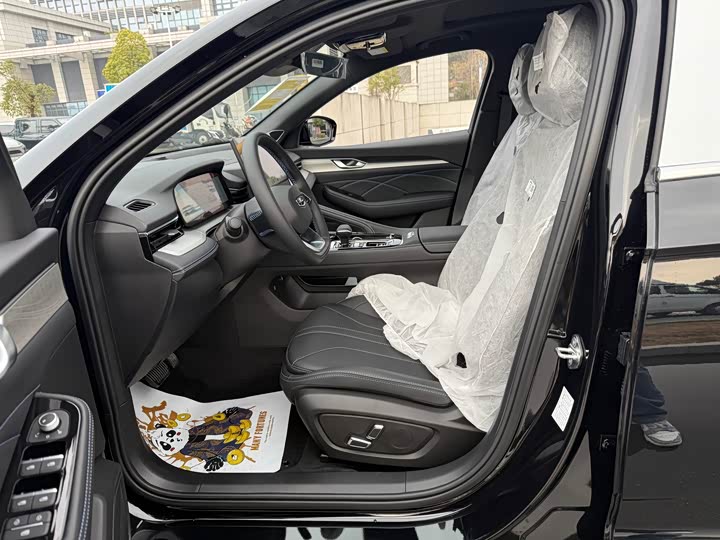 Фото 4 - Geely Preface