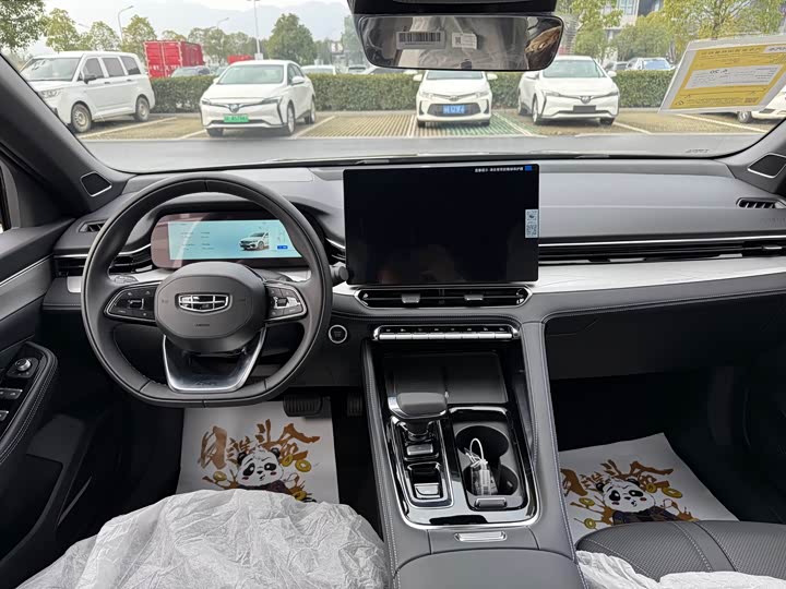 Фото 5 - Geely Preface