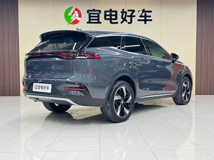 Фото 5 - BYD Tang Hybrid/EV