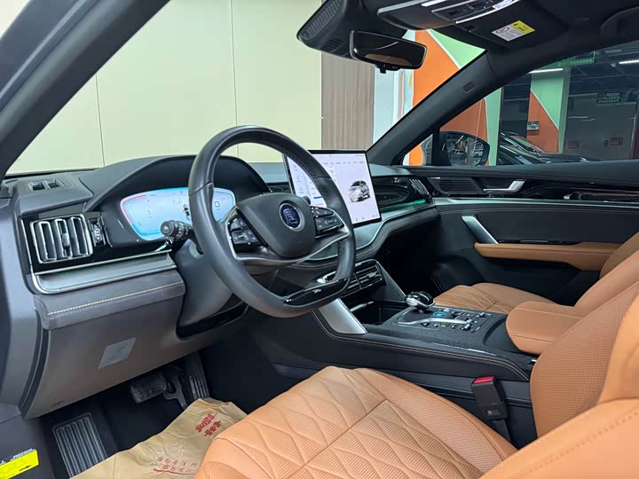 Фото 7 - BYD Tang Hybrid/EV