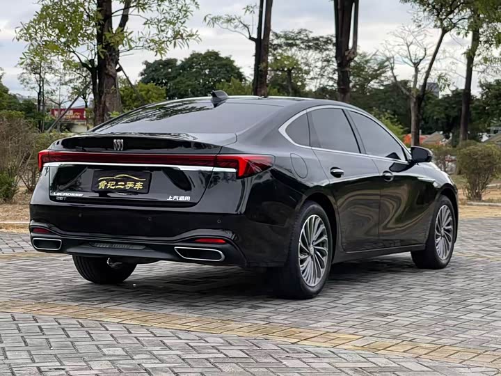 Фото 5 - Buick LaCrosse