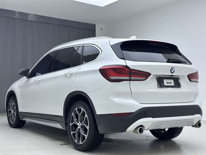 Фото 5 - BMW X1