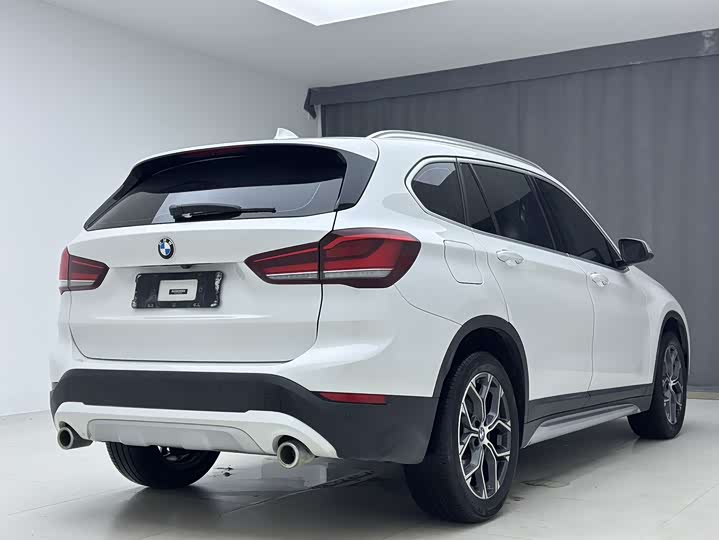 Фото 7 - BMW X1