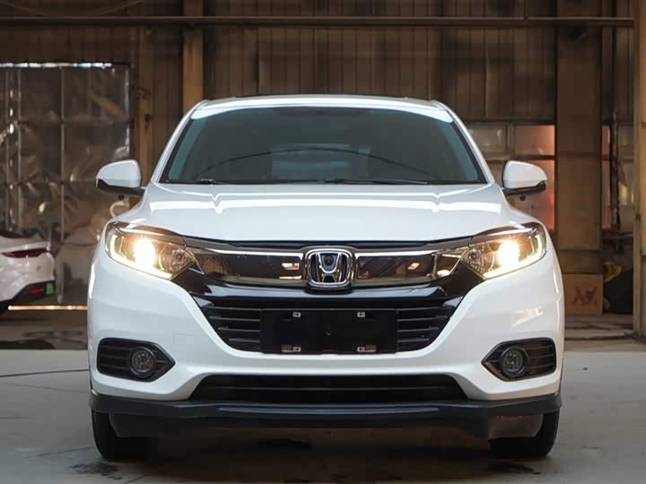 Фото 8 - Honda Vezel