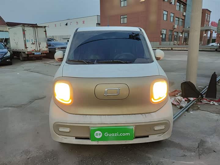 Фото 3 - Bestune Pony