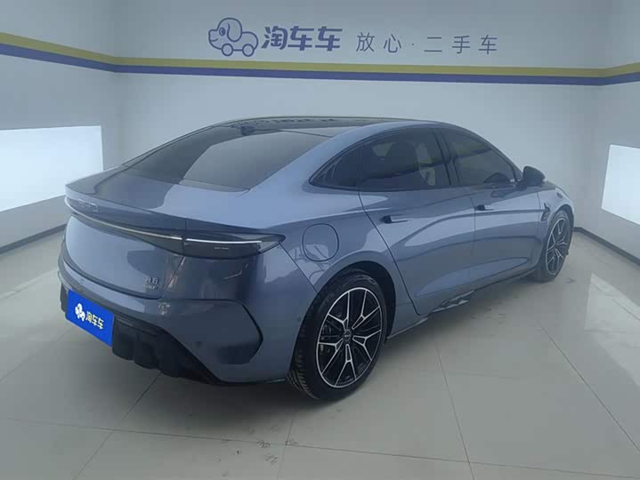 Фото 3 - BYD Seal